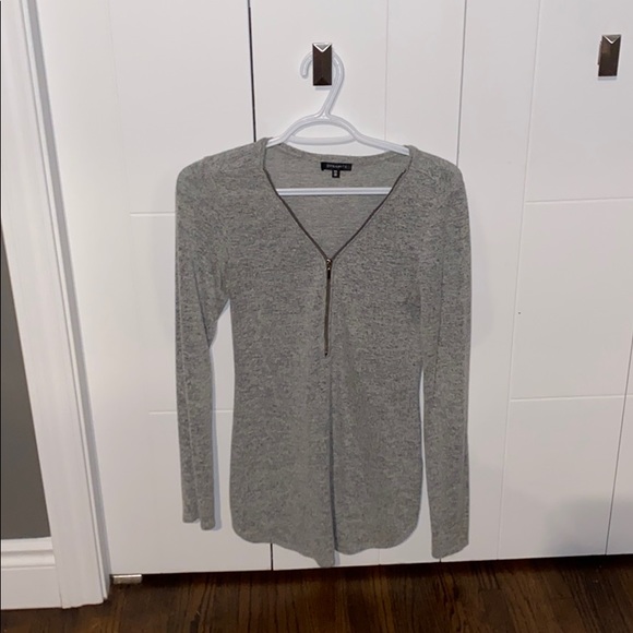 Grey long sleeve zippered shirt - Picture 3 of 4